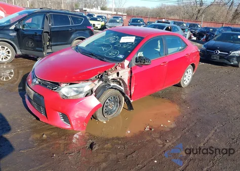 2015 Toyota Corolla Le z USA, uszkodzony, nr VIN 2T1BURHE7FC325387